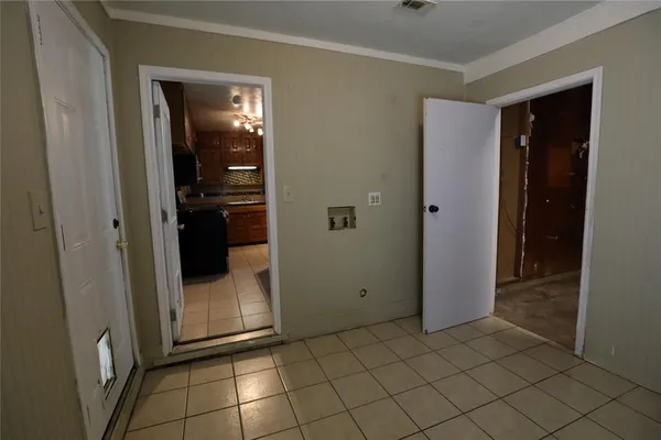 $1,700 | 1804 England Road, Arlington, TX 76013