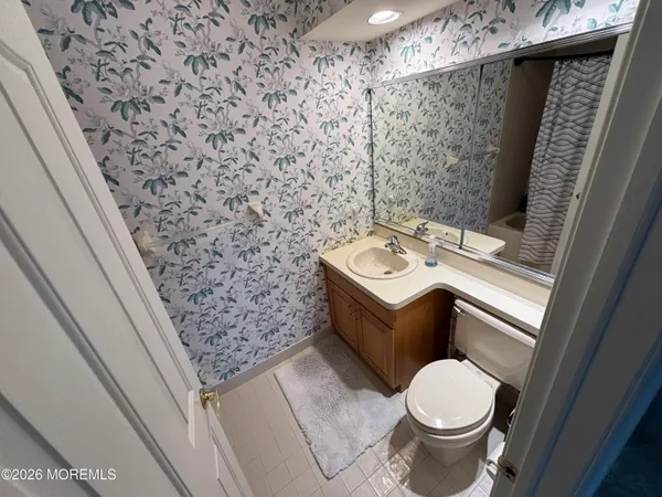 $625,000 | 210 Spinnakers Toms River, Toms River, NJ 08753