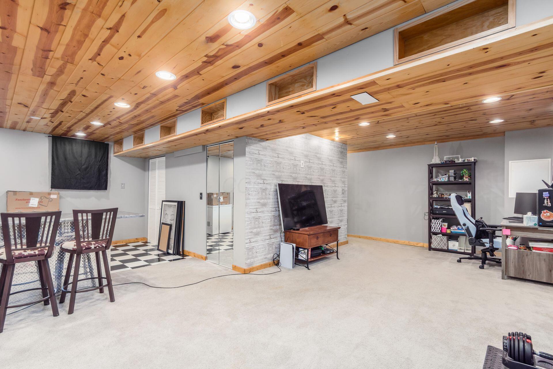 2535 Linbaugh Road Grove City, OH 43123 - Photo 29 of 40 Furnished Basement