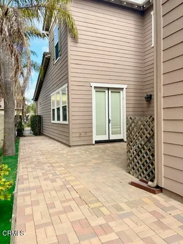 a view of a entryway door of the house