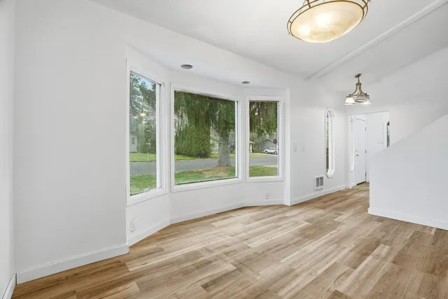 $539,995 | 11712 North King Arthur Drive, Spokane, WA 99218