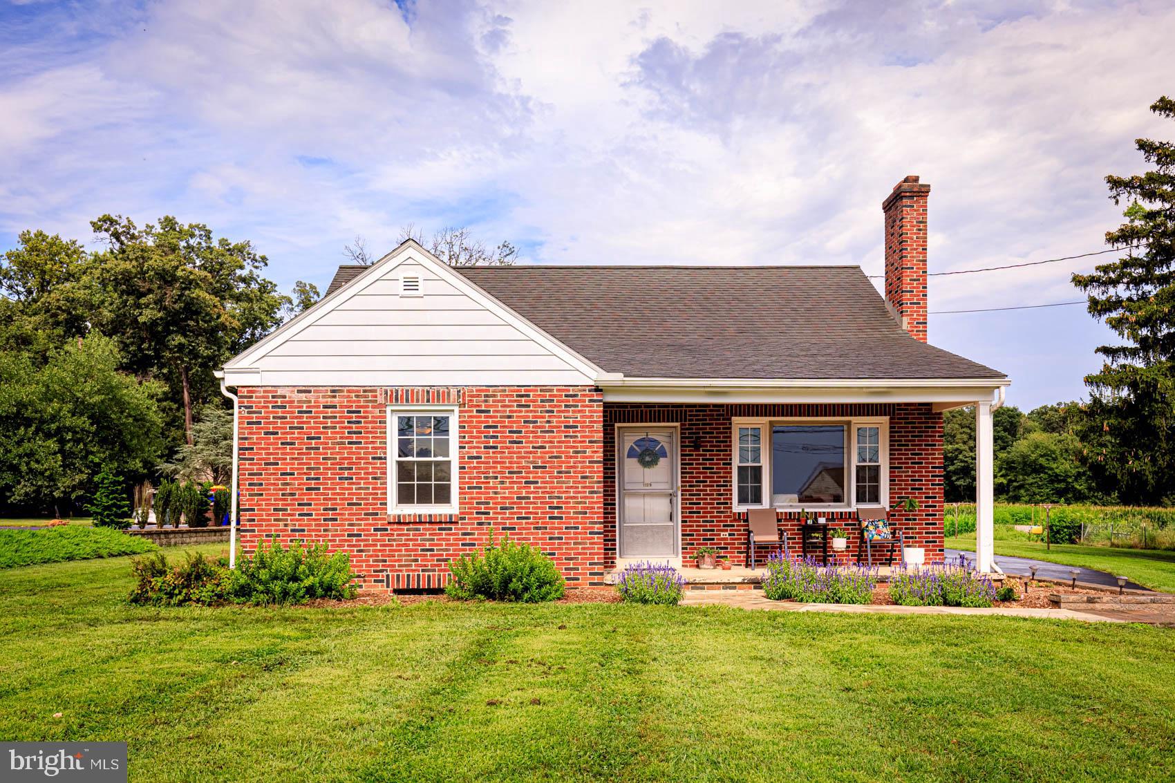 1159 Lebanon Road Manheim, PA 17545 - Photo 4 of 12