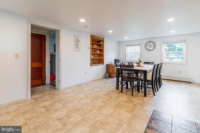 $400,000 | 1159 Lebanon Road, Manheim, PA 17545