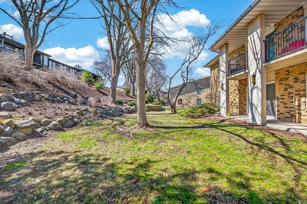 $219,900 | 17 Golf Course Road, Unit C, Madison, WI 53704