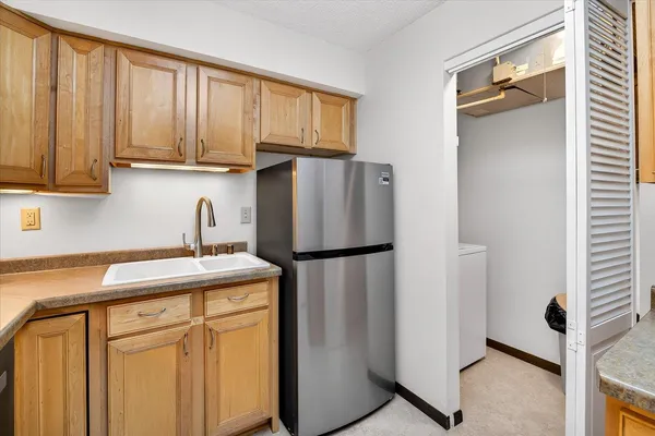 $219,900 | 17 Golf Course Road, Unit C, Madison, WI 53704