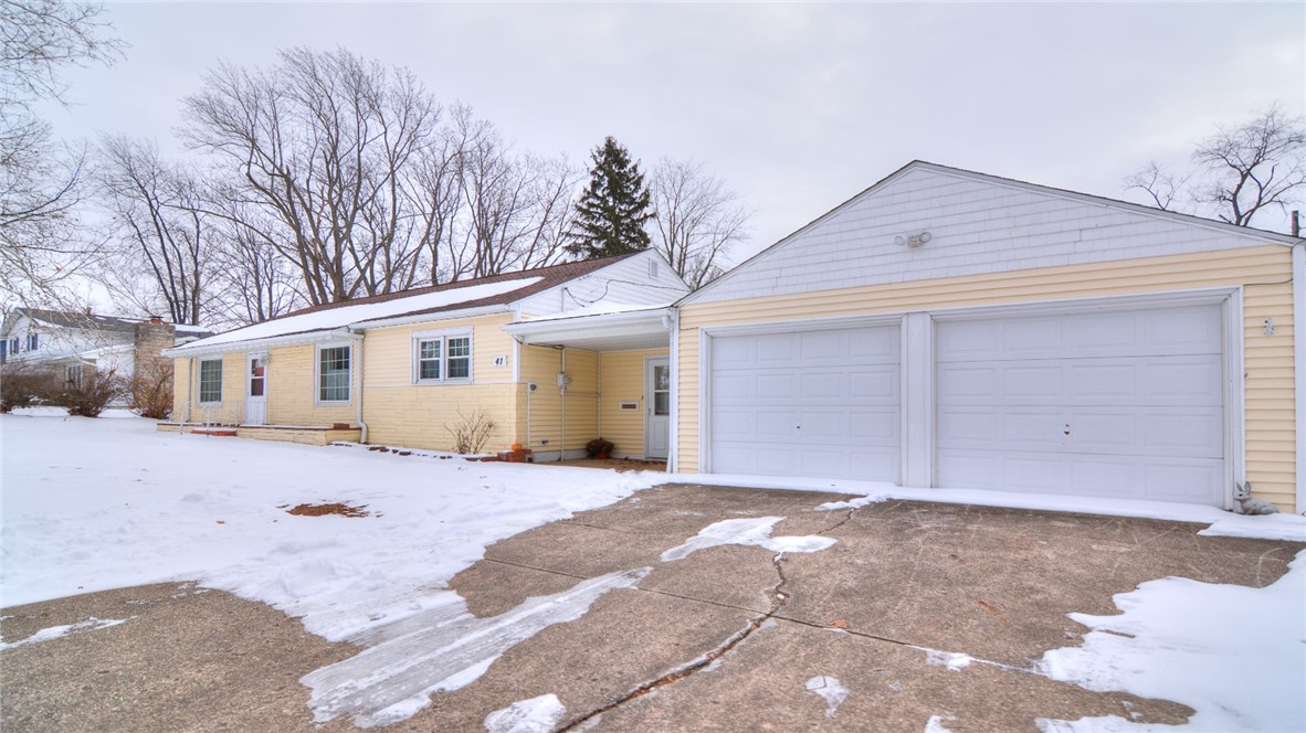 41 Lombardy Drive Decatur, IL 62521 - Photo 3 of 25 Gallery Image 3