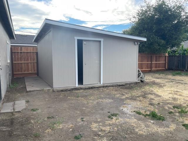 411 Lewis Street Gilroy, CA 95020 - Photo 17 of 22