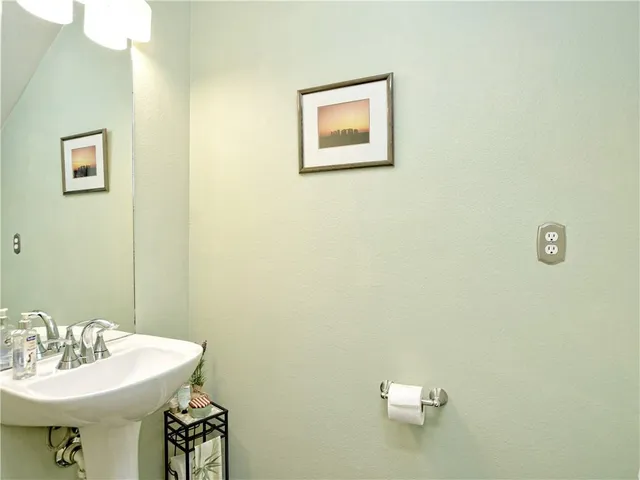 $3,450 | 4516 Moose Drive, Austin, TX 78749