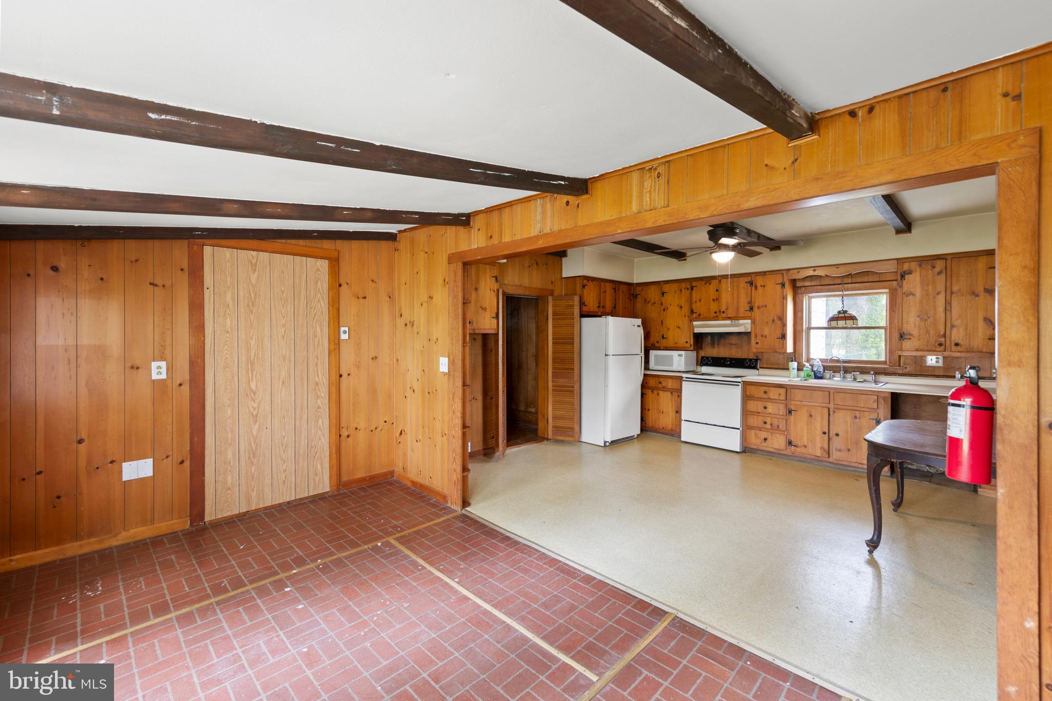 99 Hottel Road Woodstock, VA 22664 - Photo 17 of 35 Gallery Image 17