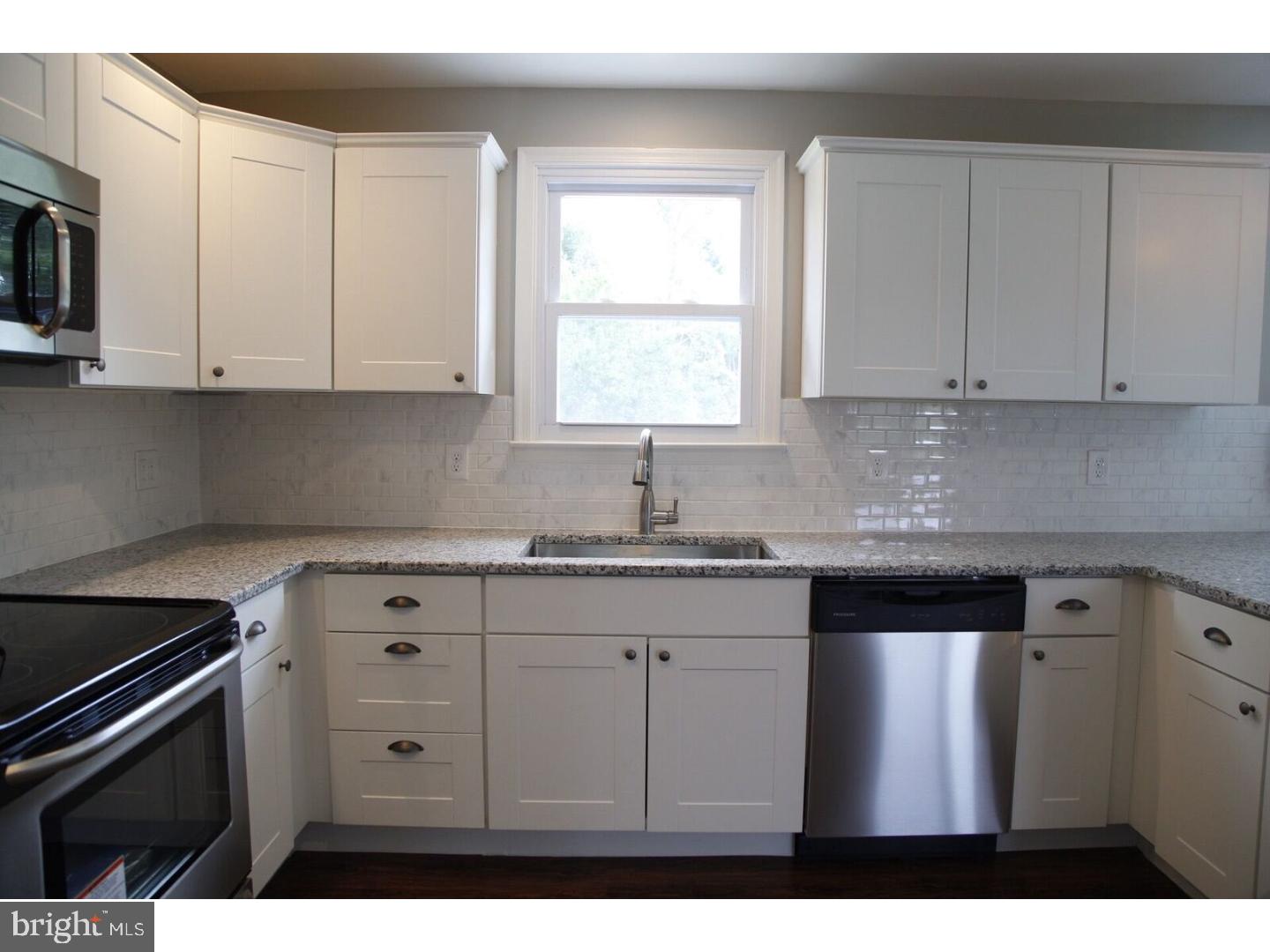 162 West Tomlin Station Road Mickleton, NJ 08056 - Photo 5 of 24