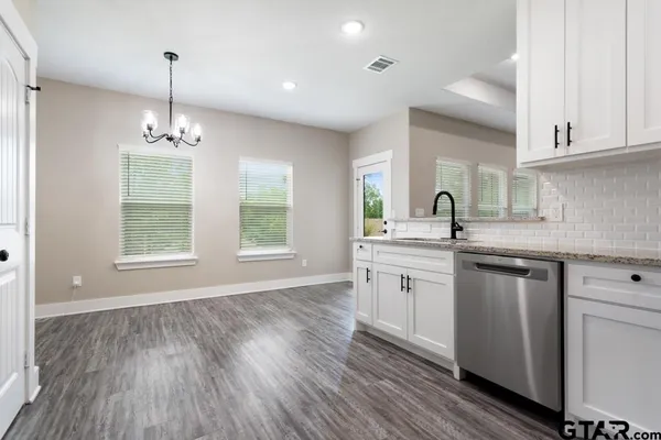 $255,000 | 14127 Donna Drive, Brownsboro, TX 75756