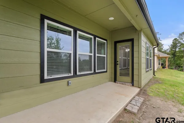 $255,000 | 14127 Donna Drive, Brownsboro, TX 75756