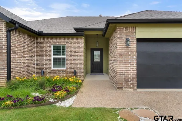 $255,000 | 14127 Donna Drive, Brownsboro, TX 75756