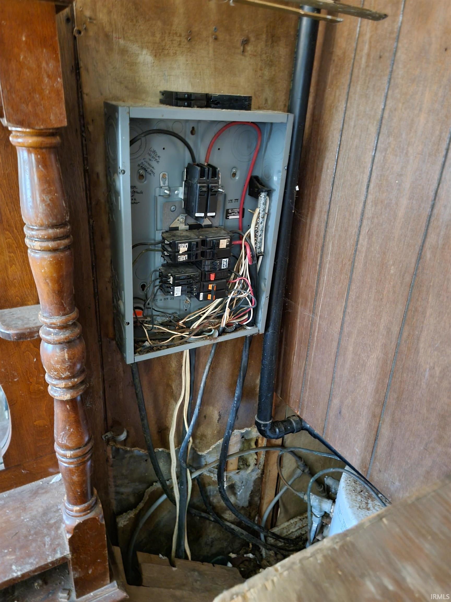 4785 East Wheatland Road Vincennes, IN 47591 - Photo 28 of 33