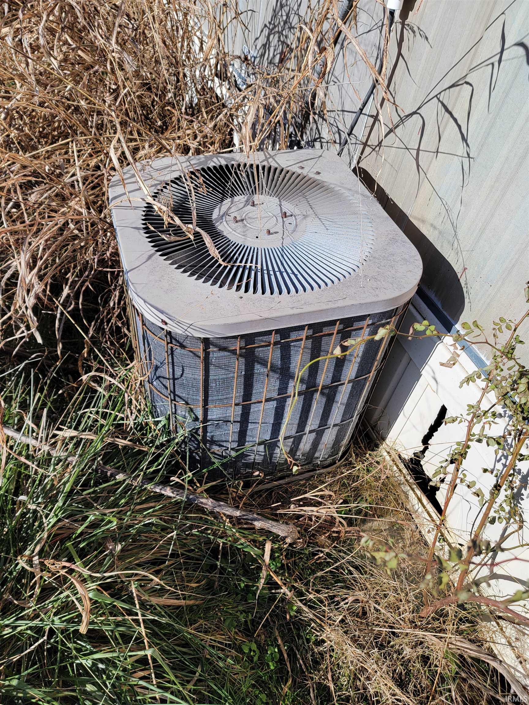 4785 East Wheatland Road Vincennes, IN 47591 - Photo 10 of 33