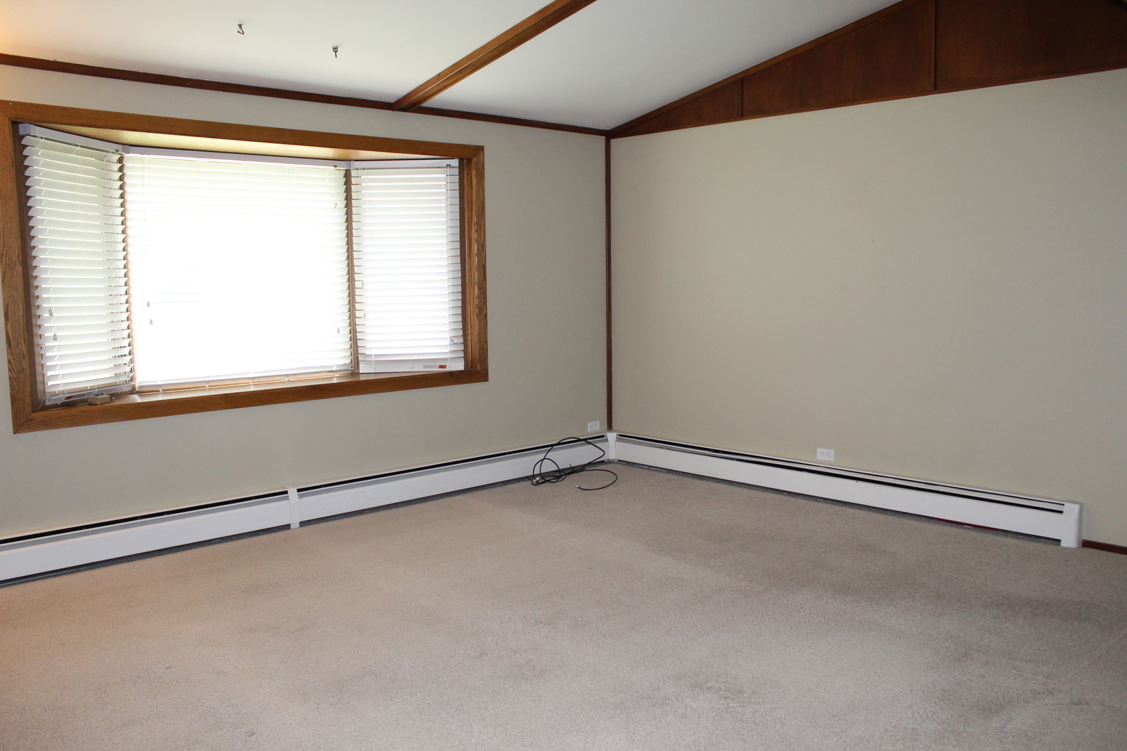 2517 East 1704th Road Ottawa, IL 61350 - Photo 3 of 27