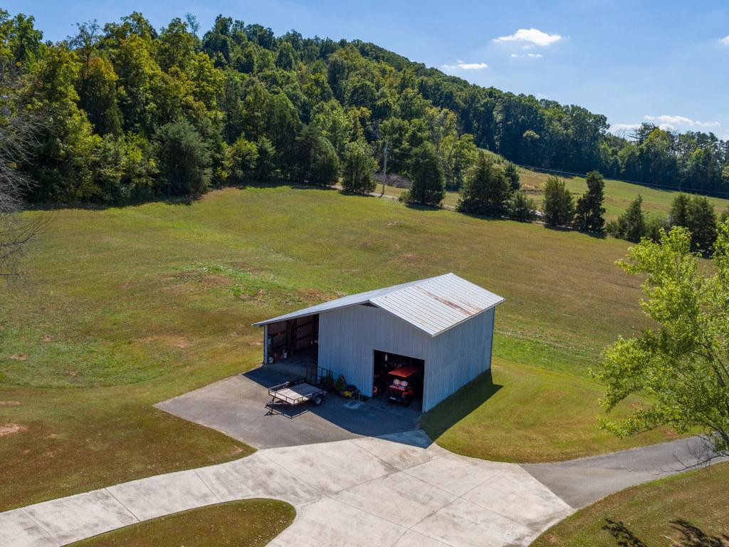 328 Quaker Knob Road Chuckey, TN 37641 - Photo 17 of 32 Barn Aerial