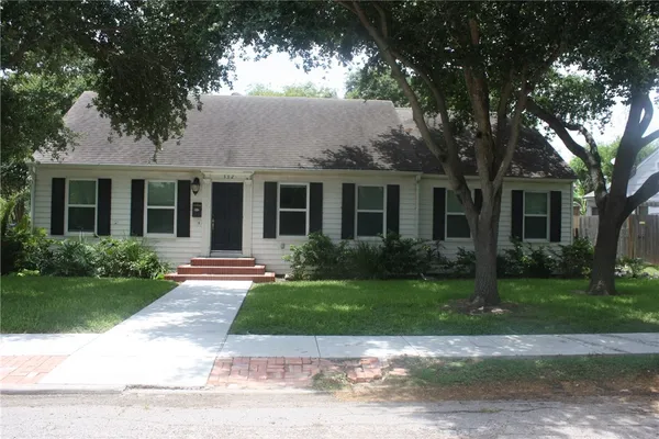 front view of house with a yard