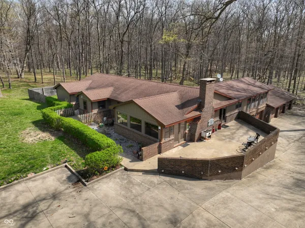 $575,000 | 501 Highway 41, Williamsport, IN 47993