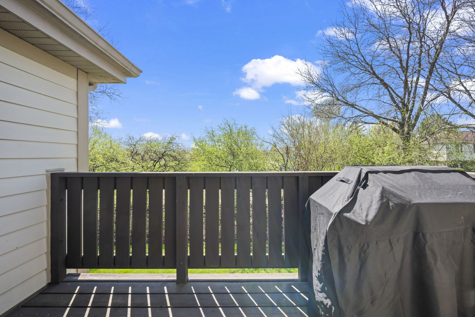 831 Coach Road, Unit 4 Palatine, IL 60074 - Photo 13 of 18 a view of a back yard