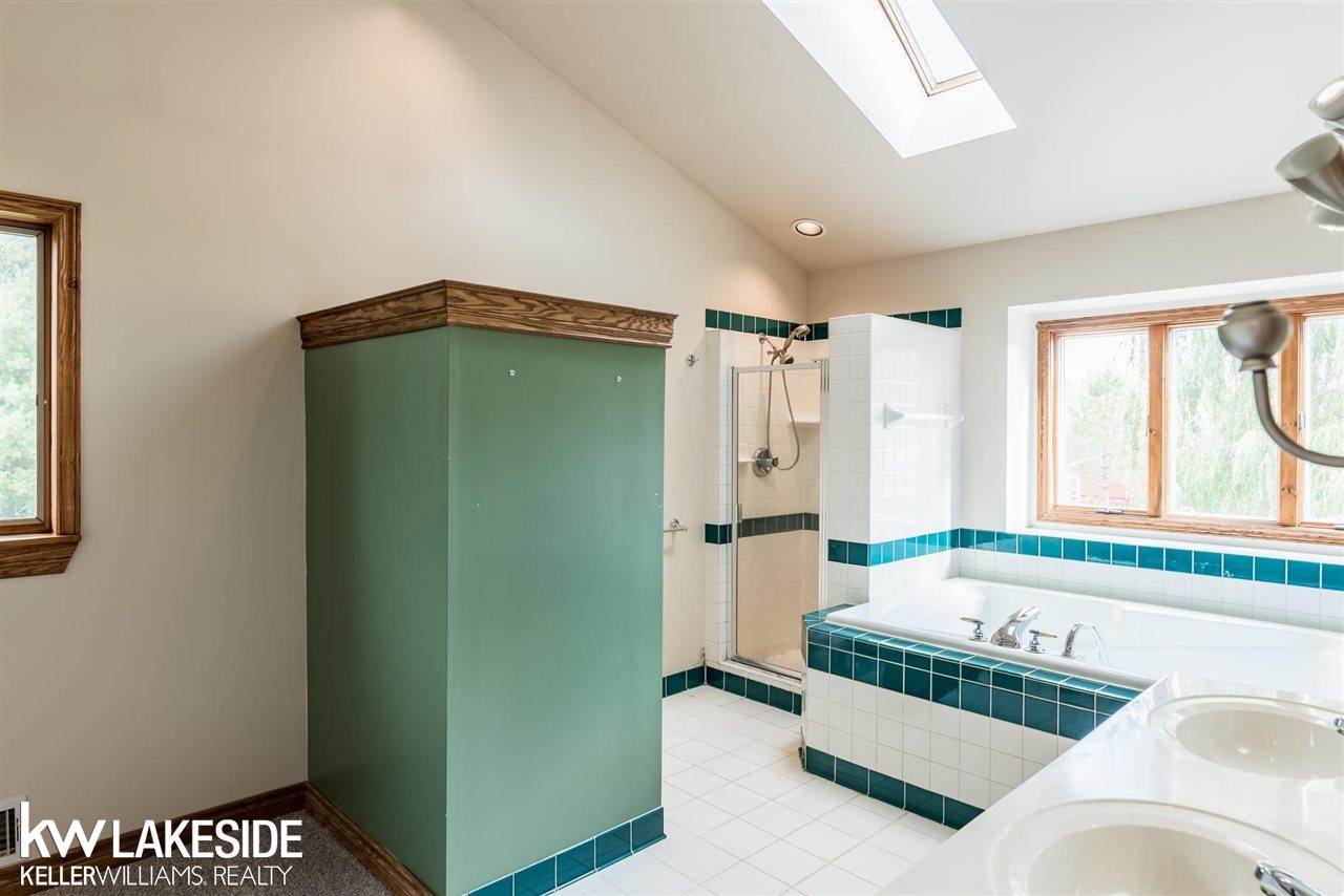 3815 Rochester Road Dryden, MI 48428 - Photo 27 of 43 50057984-26.JPG
