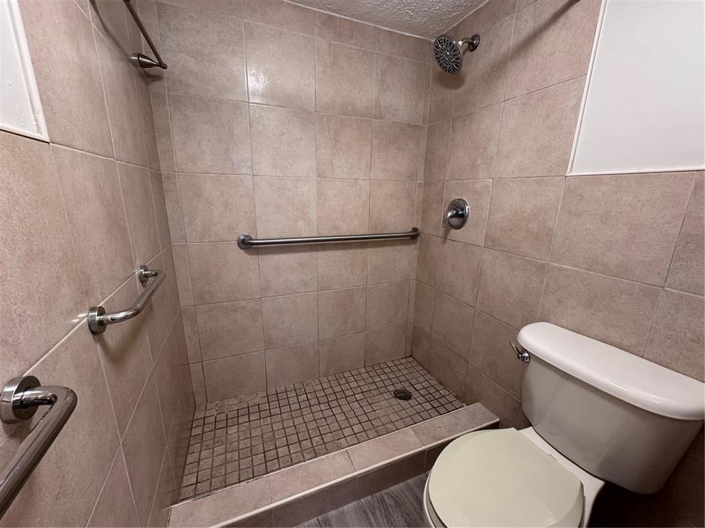 4380 Lake Underhill Road, Unit A Orlando, FL 32803 - Photo 18 of 34