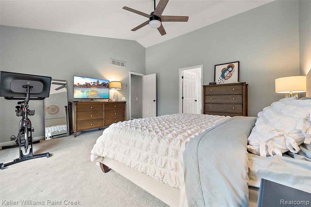 1568 Grandview Drive Rochester, MI 48306 - Photo 24 of 58