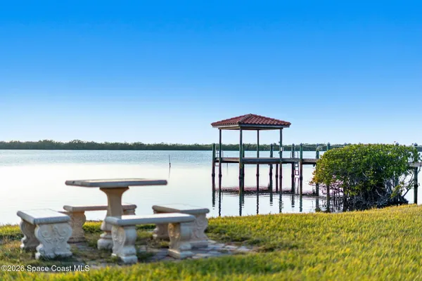 $4,495,000 | 4760 Honeyridge Lane, Merritt Island, FL 32952