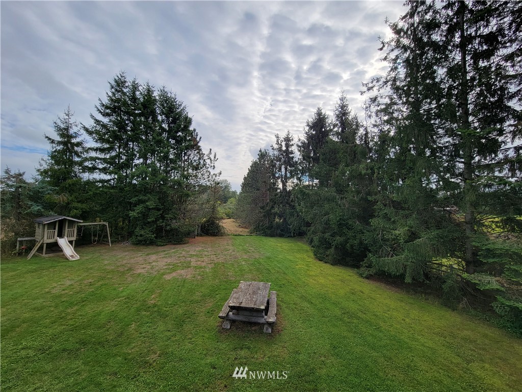 5804 Hannegan Road Bellingham, WA 98226 - Photo 11 of 22 Gallery Image 11