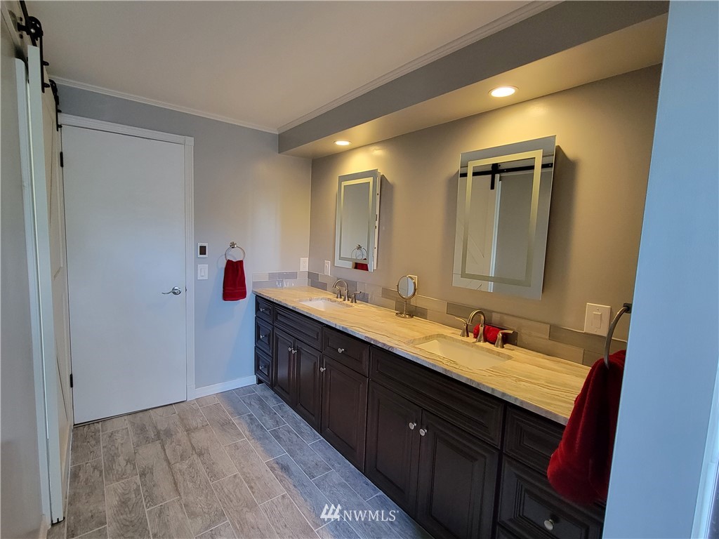 5804 Hannegan Road Bellingham, WA 98226 - Photo 13 of 22 Gallery Image 13