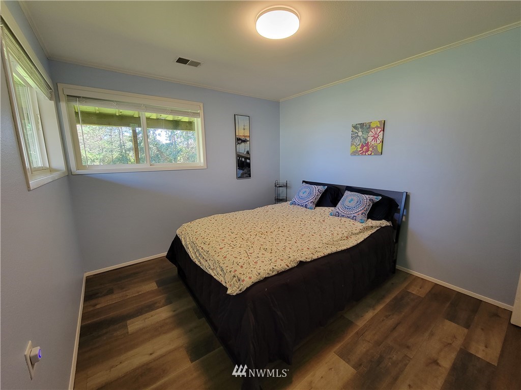 5804 Hannegan Road Bellingham, WA 98226 - Photo 17 of 22 Gallery Image 17