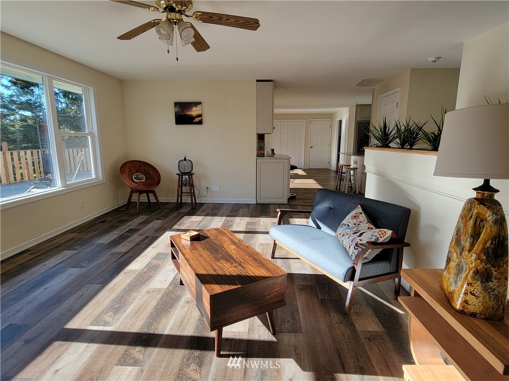 5804 Hannegan Road Bellingham, WA 98226 - Photo 8 of 22 Gallery Image 8