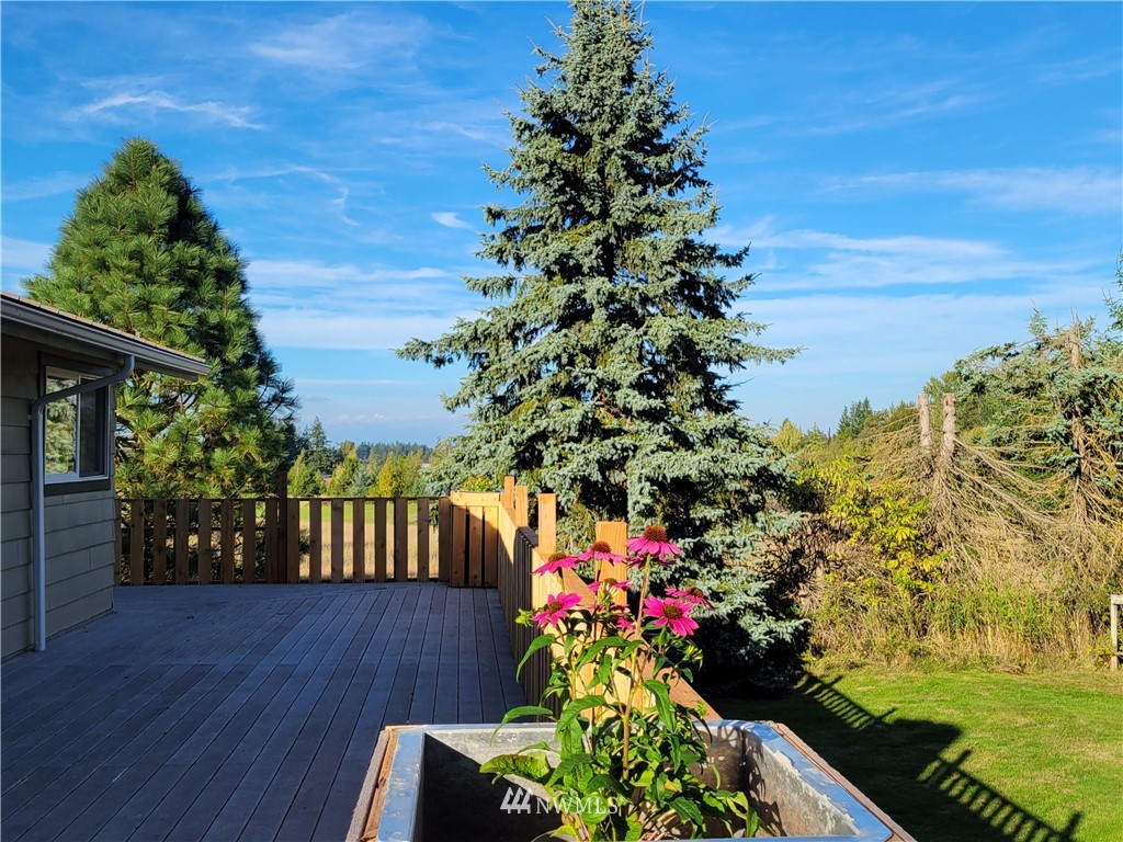 5804 Hannegan Road Bellingham, WA 98226 - Photo 10 of 22 Gallery Image 10