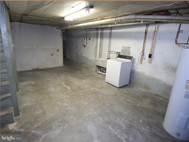 234 Wembly Road Upper Darby, PA 19082 - Photo 22 of 25