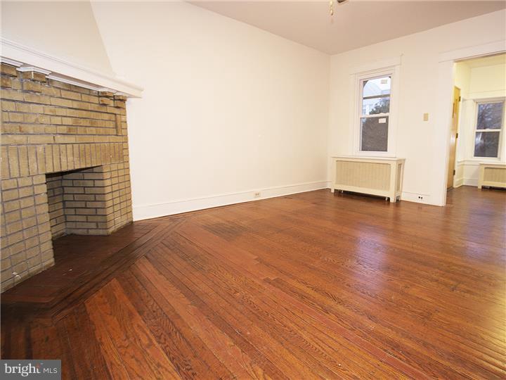 234 Wembly Road Upper Darby, PA 19082 - Photo 5 of 25