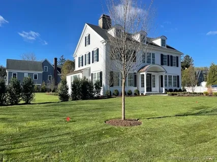 $5,499,000 | 36 Maple Avenue South, Westport, CT 06880