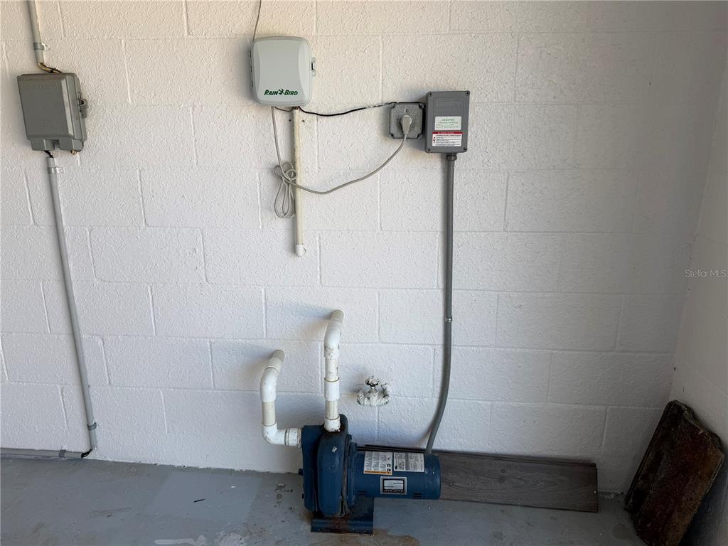 30 Patuxent Lane Palm Coast, FL 32164 - Photo 27 of 34 a view of entryway