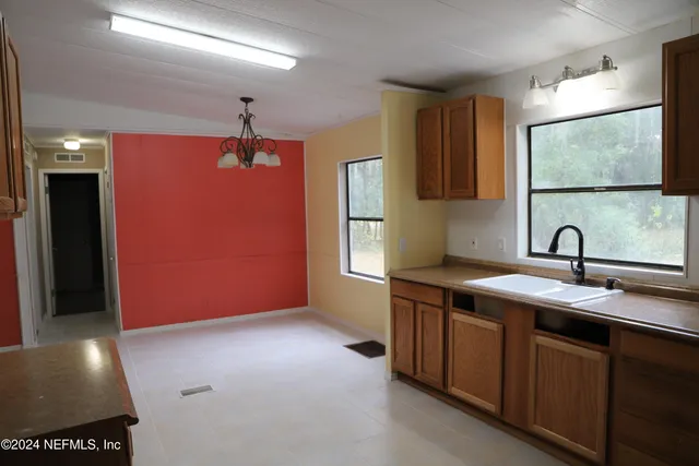 $155,500 | 6838 Big Sky Lane, Melrose, FL 32666