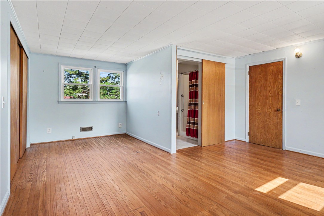 33 Beresford Road Rochester, NY 14610 - Photo 12 of 30