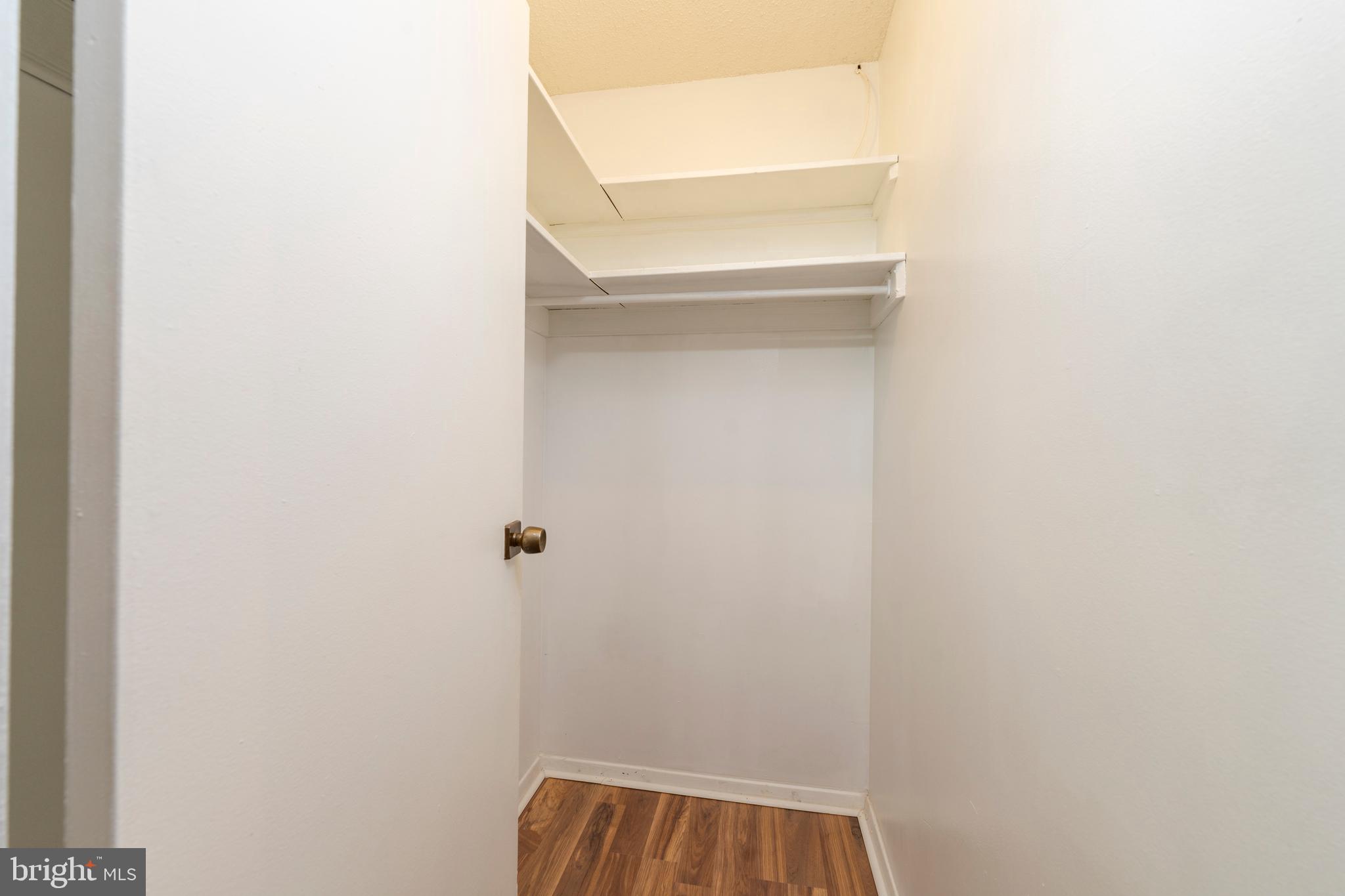 4401 Roland Avenue, Unit 115 Baltimore, MD 21210 - Photo 45 of 54 a view of a hallway