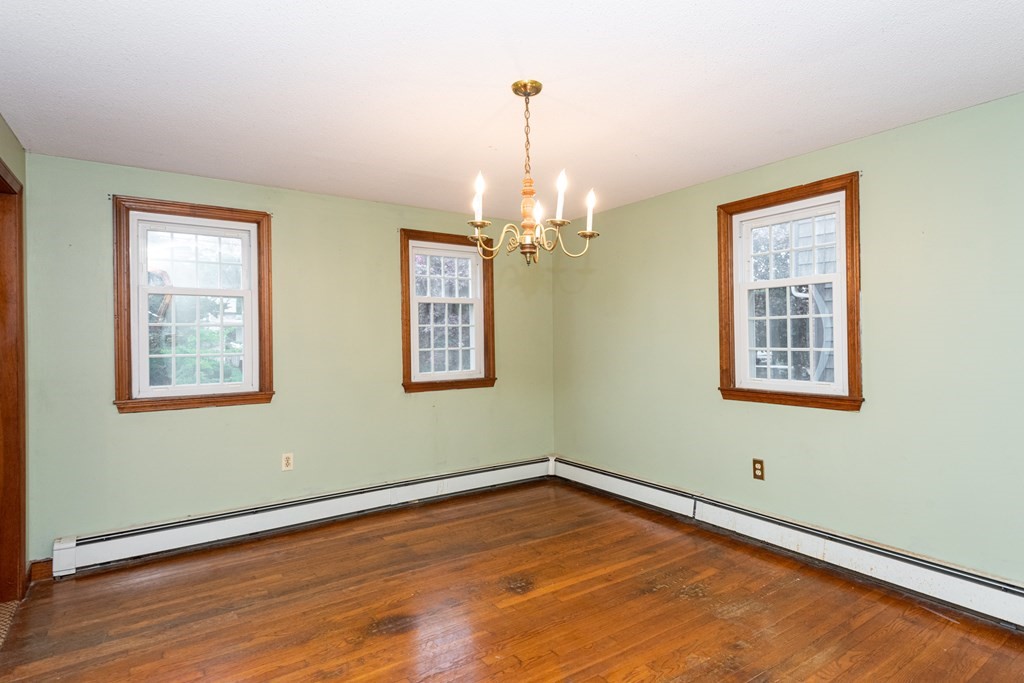 18 Dennett Road Marblehead, MA 01945 - Photo 14 of 36