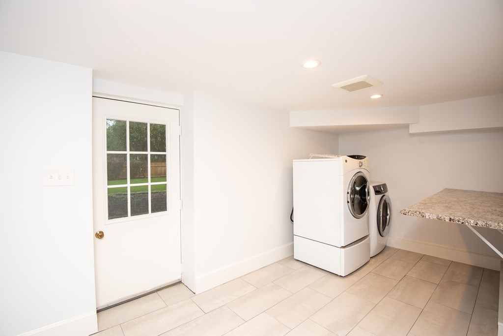 18 Dennett Road Marblehead, MA 01945 - Photo 35 of 36