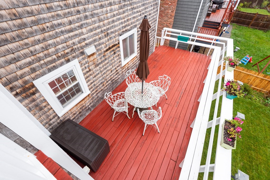 18 Dennett Road Marblehead, MA 01945 - Photo 6 of 36