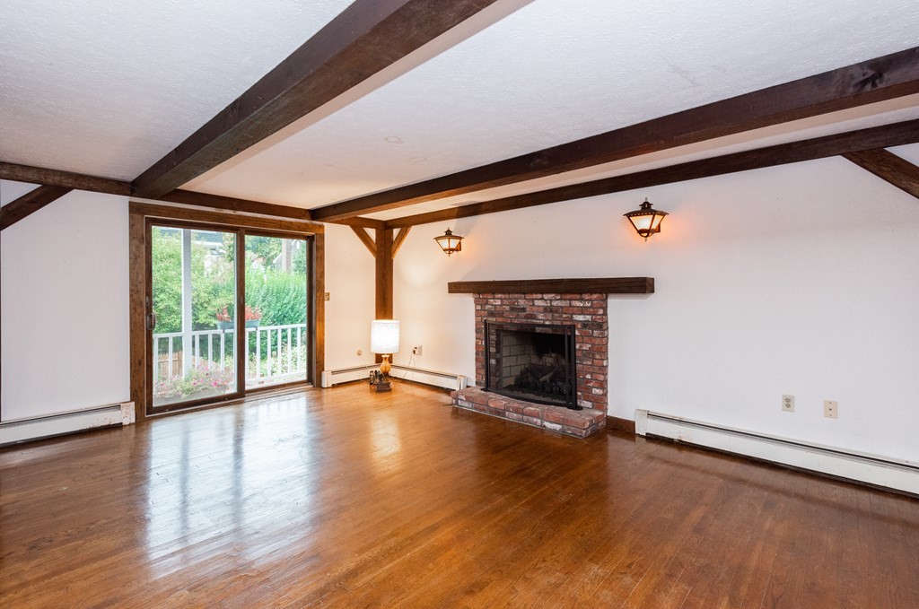 18 Dennett Road Marblehead, MA 01945 - Photo 10 of 36