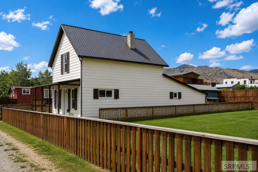 120 5th Street Challis, ID 83226 - Photo 2 of 23