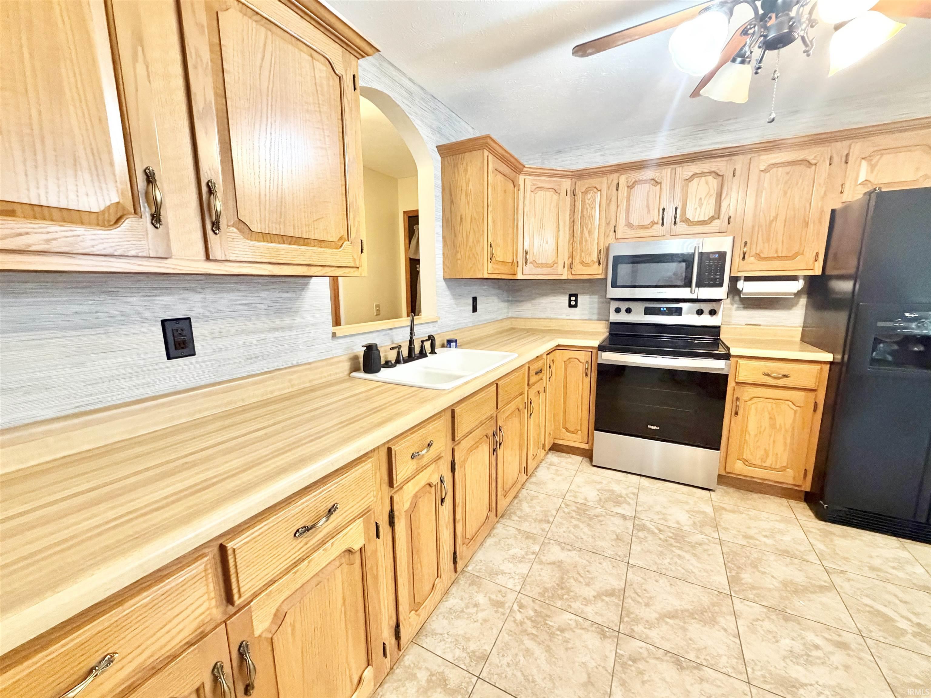 1102 Brown Station Road Bedford, IN 47421 - Photo 19 of 37