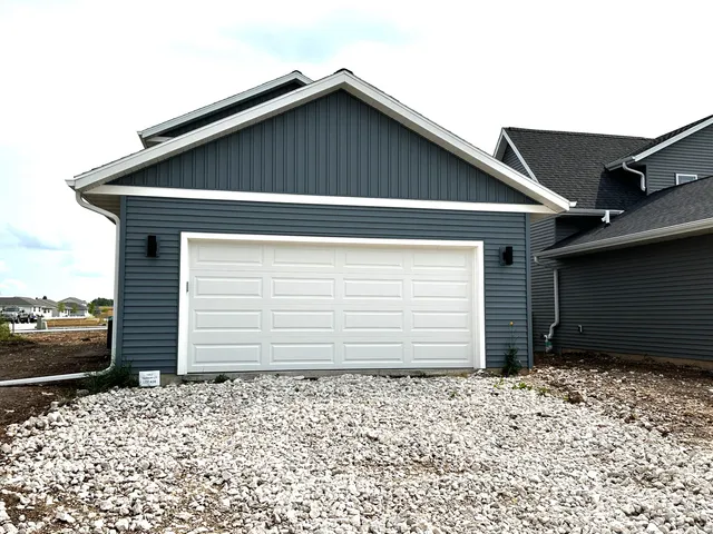 $288,000 | 1053 Fairway Drive, Sheboygan Falls, WI 53085