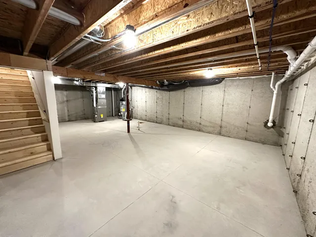 $288,000 | 1053 Fairway Drive, Sheboygan Falls, WI 53085