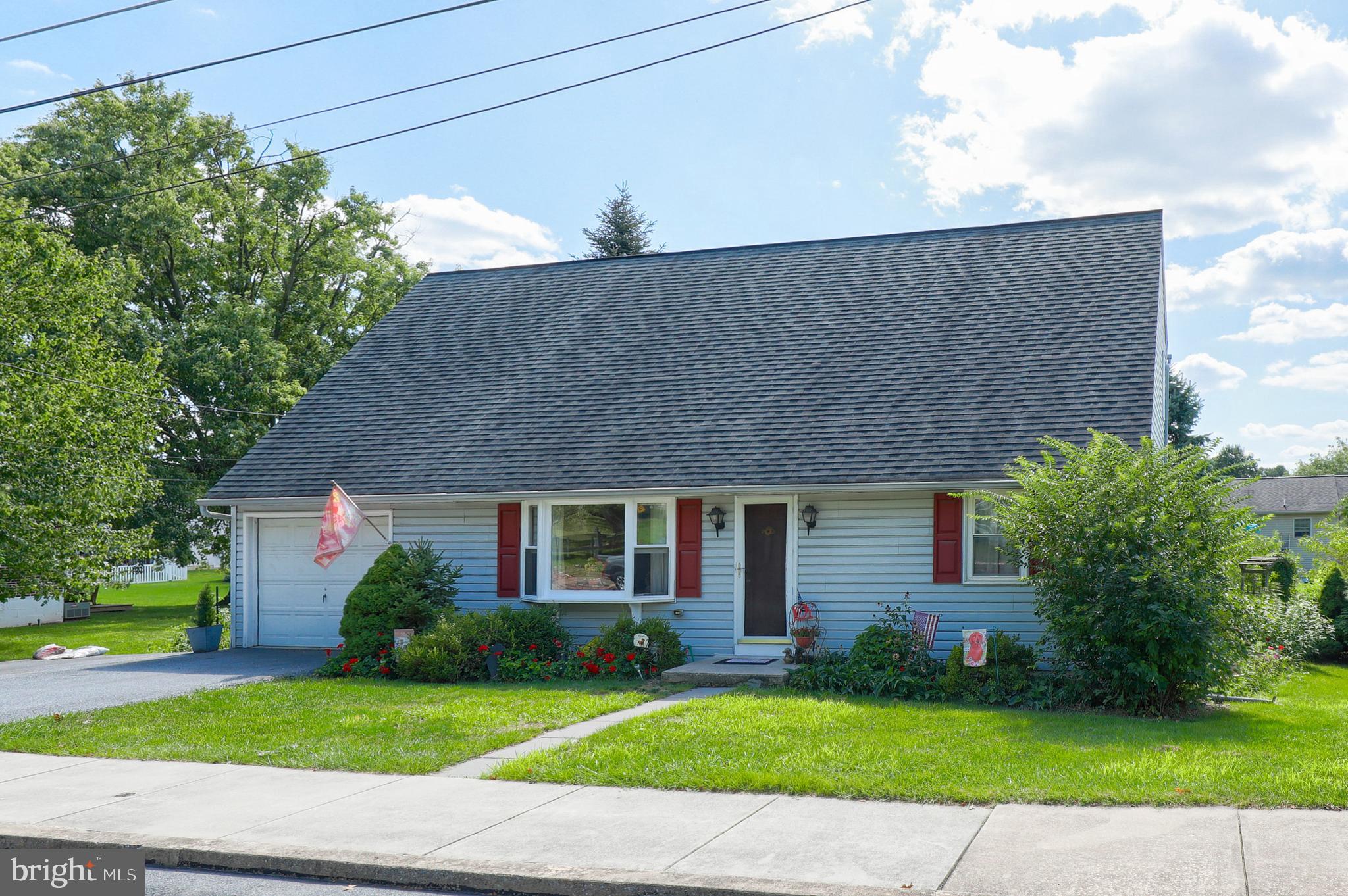 18 Landis Road Ephrata, PA 17522 - Photo 3 of 33 Gallery Image 3