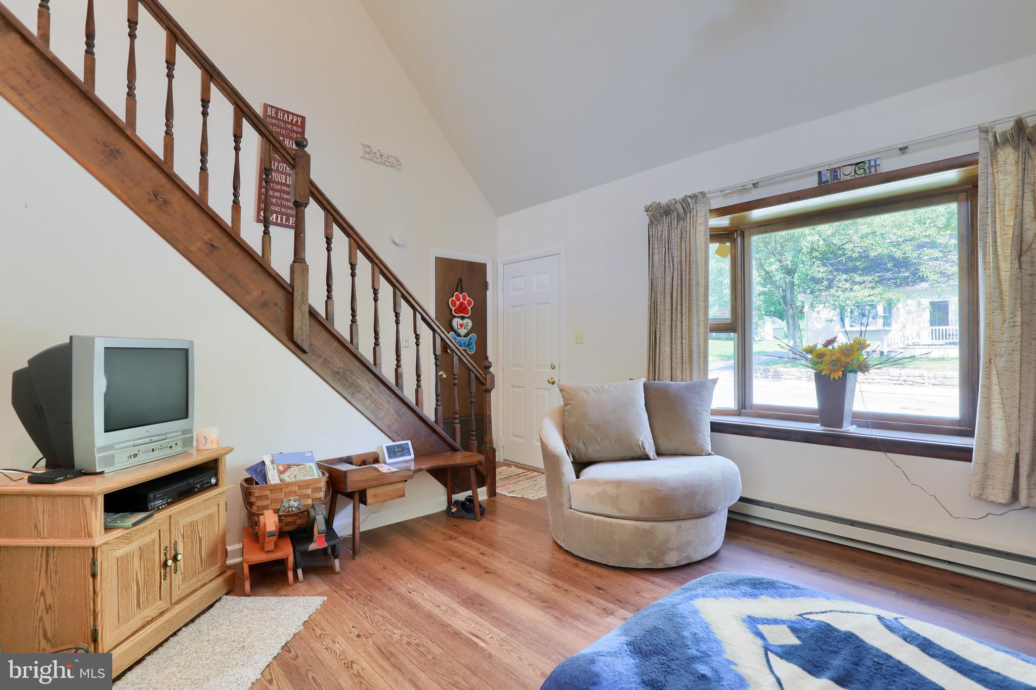 18 Landis Road Ephrata, PA 17522 - Photo 8 of 33 Gallery Image 8